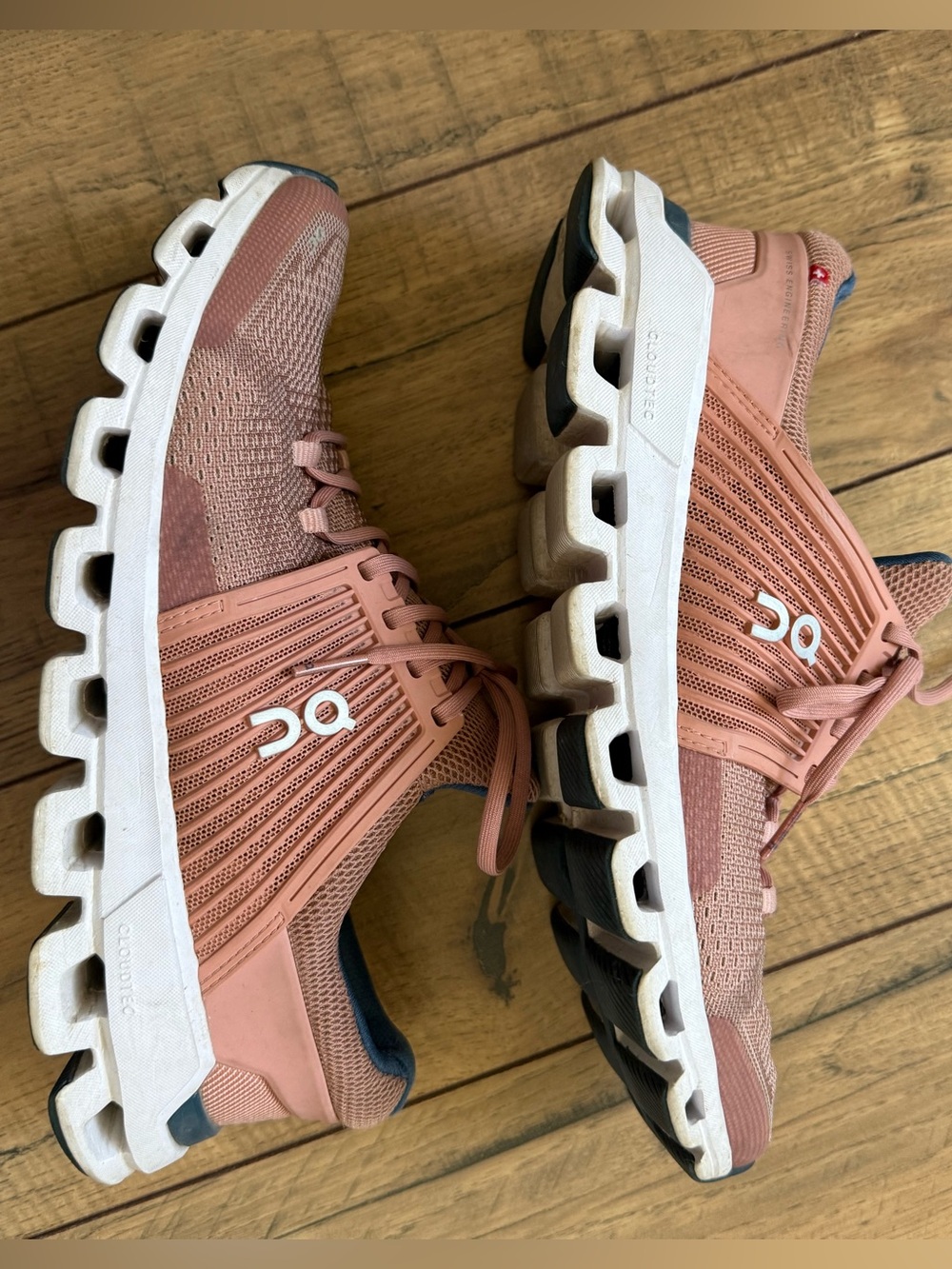 On Cloud Running Shoes in Dusty Rose - Picture 7 of 7